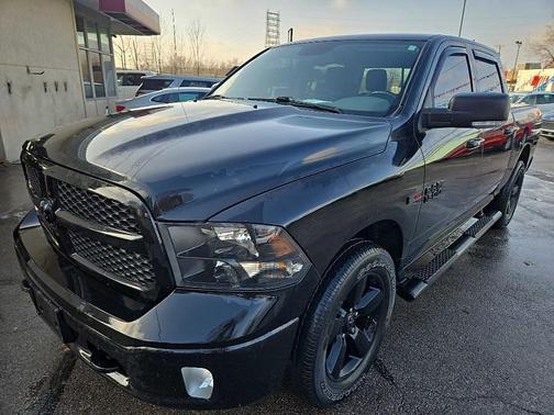 2018 RAM 1500 SLT