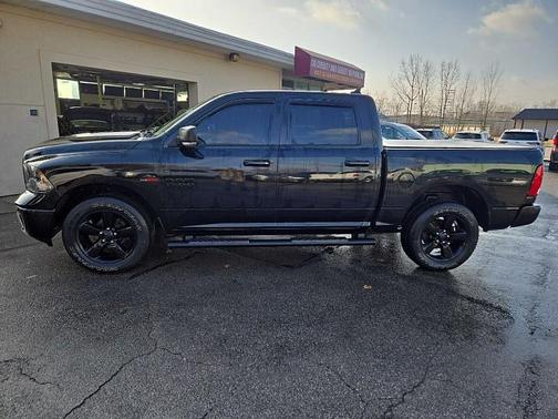 2018 RAM 1500 SLT