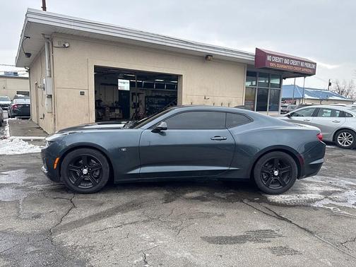 2022 Chevrolet Camaro 1LS