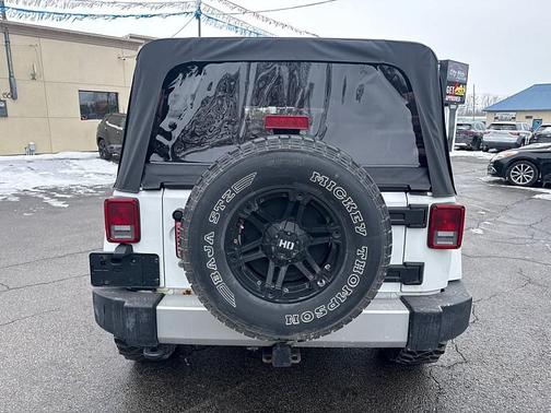 2012 Jeep Wrangler Unlimited Sahara