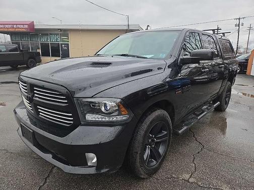 2016 RAM 1500 Sport