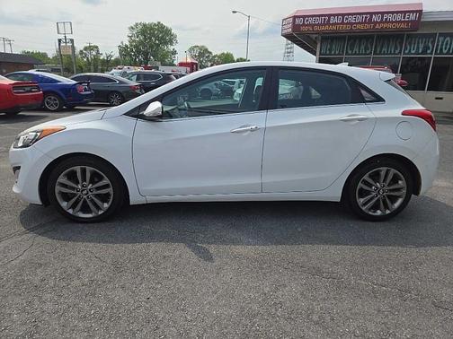 2016 Hyundai Elantra GT Base