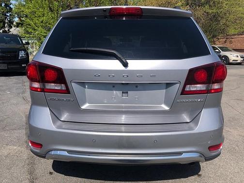 2020 Dodge Journey Crossroad