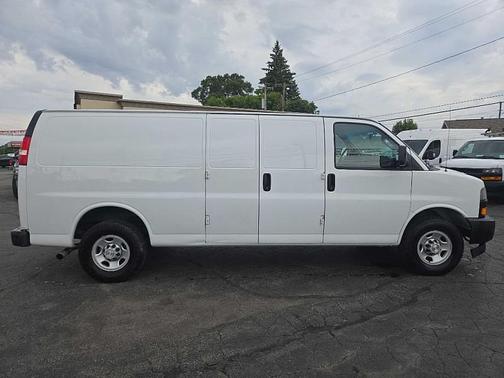 2021 Chevrolet Express 2500 Work Van