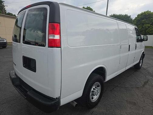 2021 Chevrolet Express 2500 Work Van