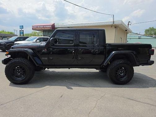 Black 2020 Jeep Gladiator Rubicon