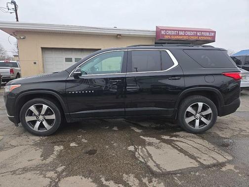 2021 Chevrolet Traverse LT Leather