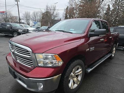 2017 RAM 1500 SLT