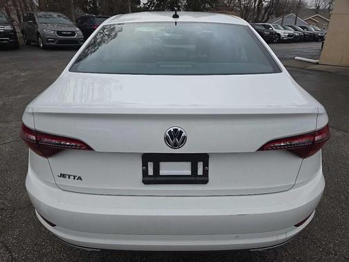 2019 Volkswagen Jetta 1.4T R-Line