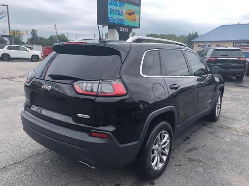 2019 Jeep Cherokee Latitude Plus