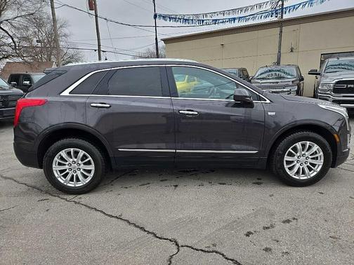 2017 Cadillac XT5 Base