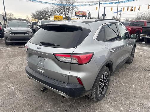 2021 Ford Escape PHEV SE