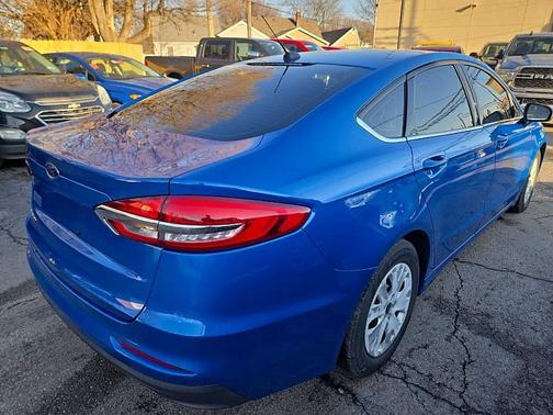 2019 Ford Fusion S