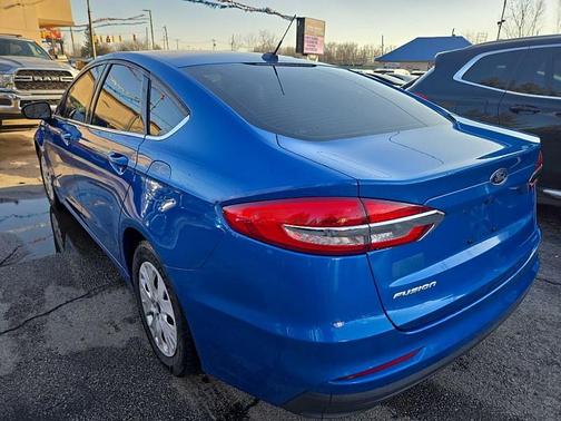 2019 Ford Fusion S