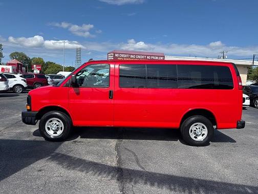 2016 Chevrolet Express 2500 LS