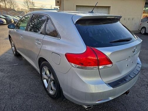 2011 Toyota Venza Base