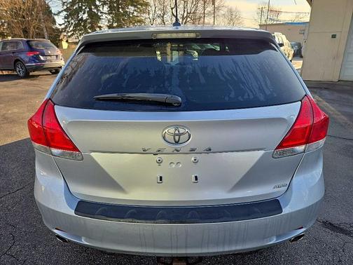 2011 Toyota Venza Base