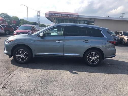 2017 INFINITI QX60 Base