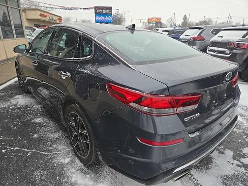 2020 Kia Optima SE