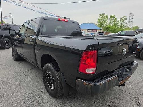 Black 2018 RAM 1500 ST