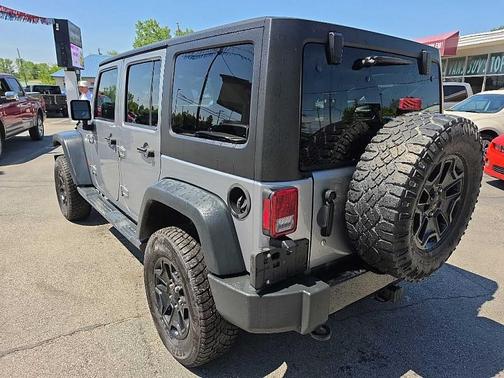 Silver 2016 Jeep Wrangler Unlimited Sport