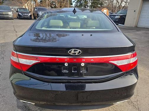 2017 Hyundai Azera Base