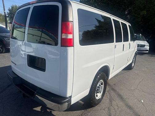 2013 Chevrolet Express 3500 LT