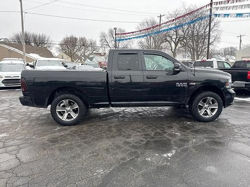 2016 RAM 1500 Sport