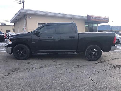 2019 RAM 1500 Classic SLT