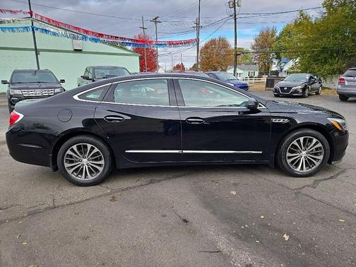 2017 Buick LaCrosse Premium