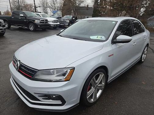 2017 Volkswagen Jetta GLI