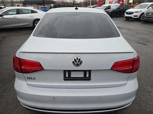 2017 Volkswagen Jetta GLI