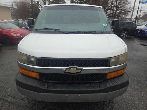 2011 Chevrolet Express 3500 LT