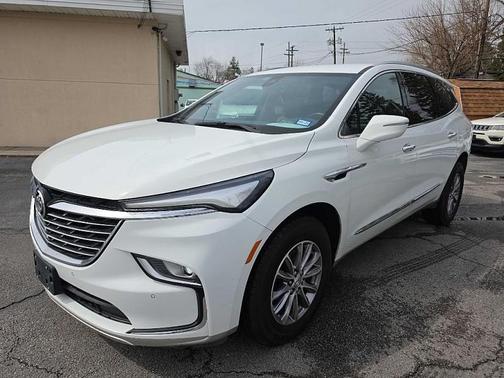 White 2023 Buick Enclave Essence