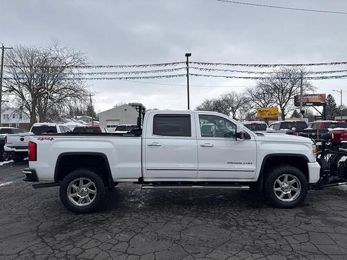 2016 GMC Sierra 2500 Denali