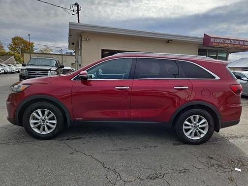 2019 Kia Sorento LX