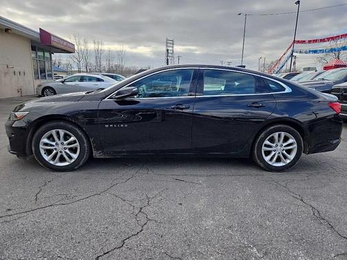 2017 Chevrolet Malibu 1LT