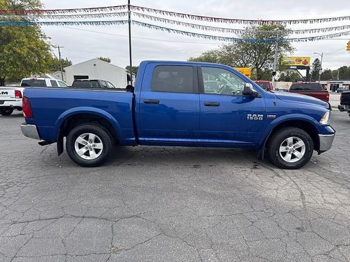 2015 RAM 1500 SLT