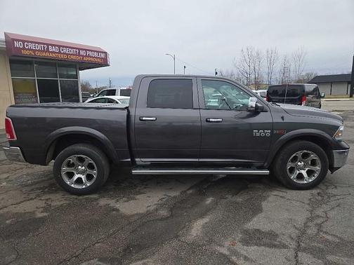 2016 RAM 1500 Laramie