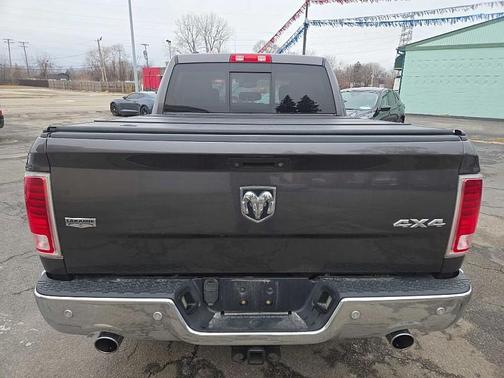 2016 RAM 1500 Laramie