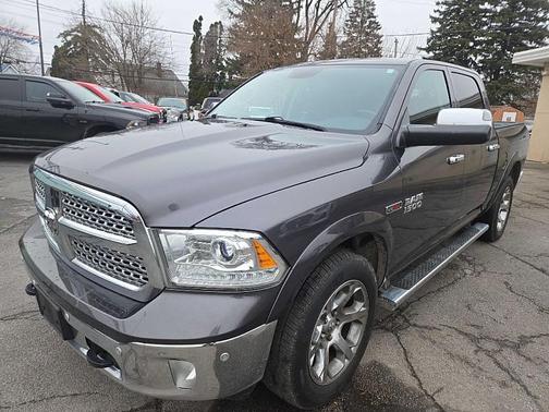 2016 RAM 1500 Laramie