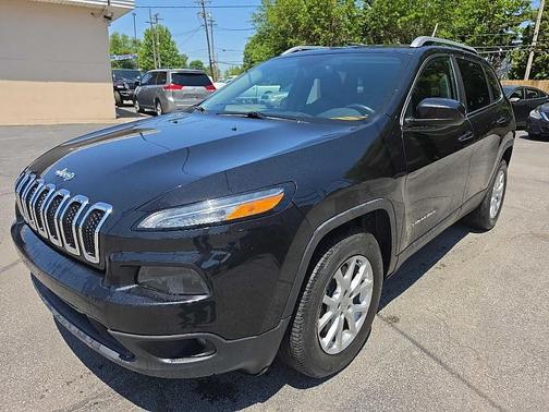Black 2015 Jeep Cherokee Latitude