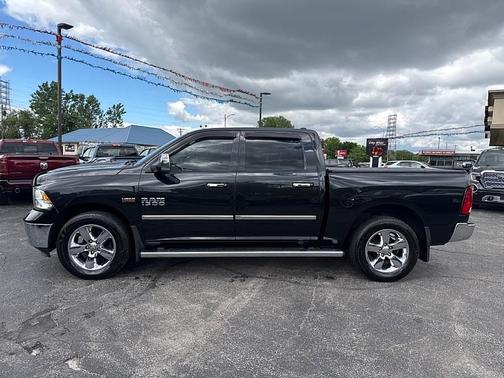 Black 2016 RAM 1500 SLT