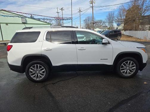 2019 GMC Acadia SLE-2
