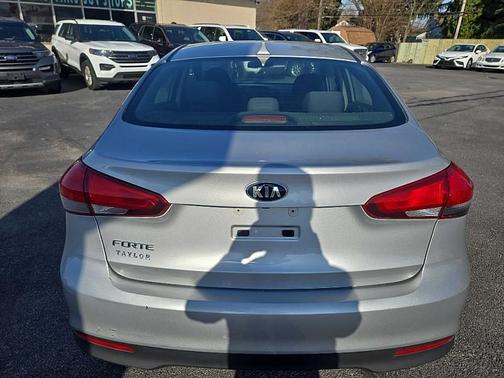 2017 Kia Forte S