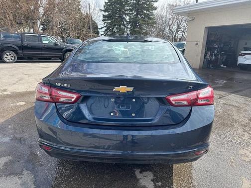 2022 Chevrolet Malibu LT