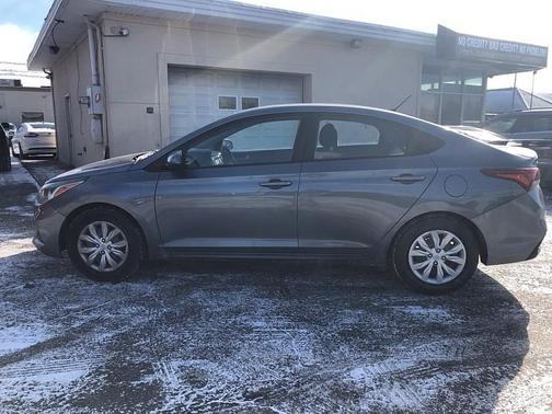 2019 Hyundai Accent SE