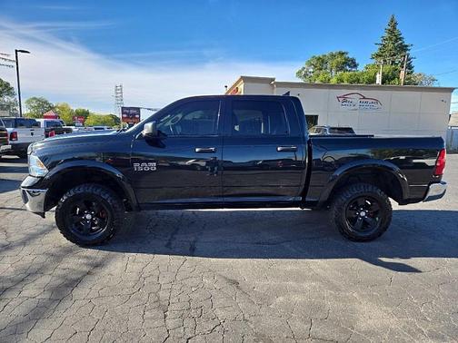 2015 RAM 1500 SLT