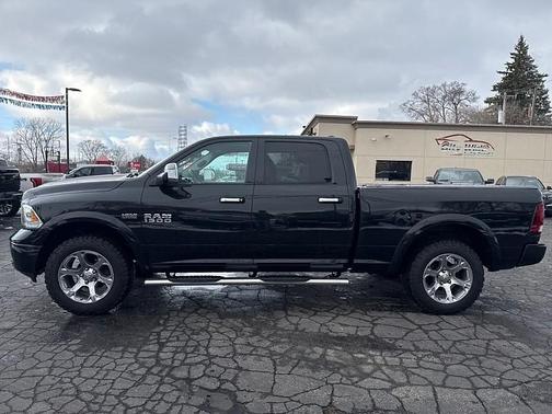 2017 RAM 1500 Laramie