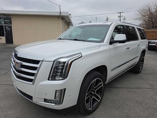2018 Cadillac Escalade ESV Premium Luxury